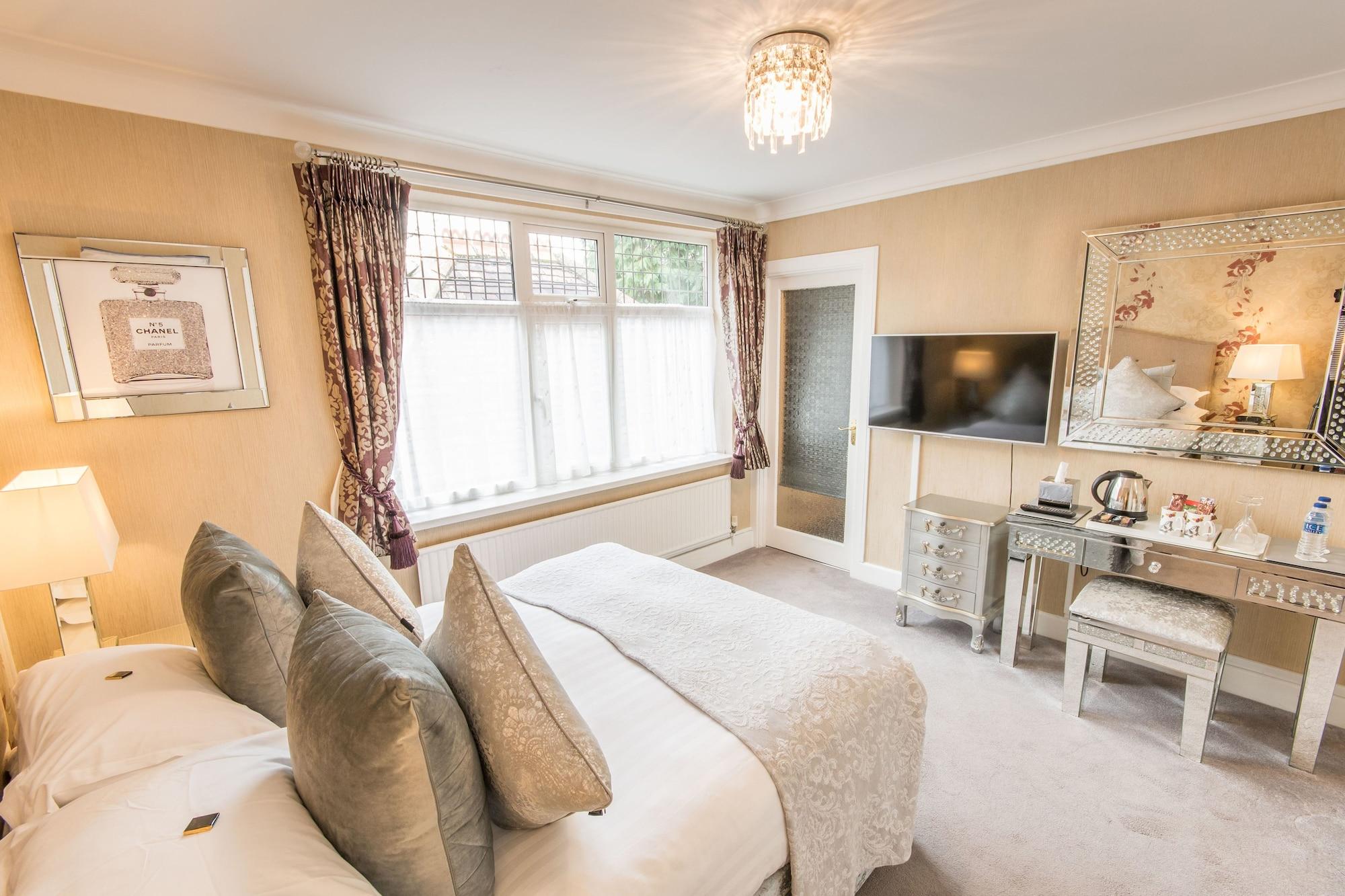 Grovefield Manor Hotel Пул Екстериор снимка