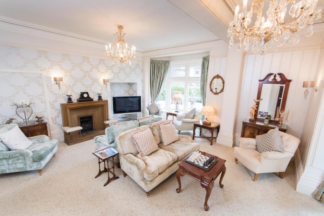 Grovefield Manor Hotel Пул Екстериор снимка